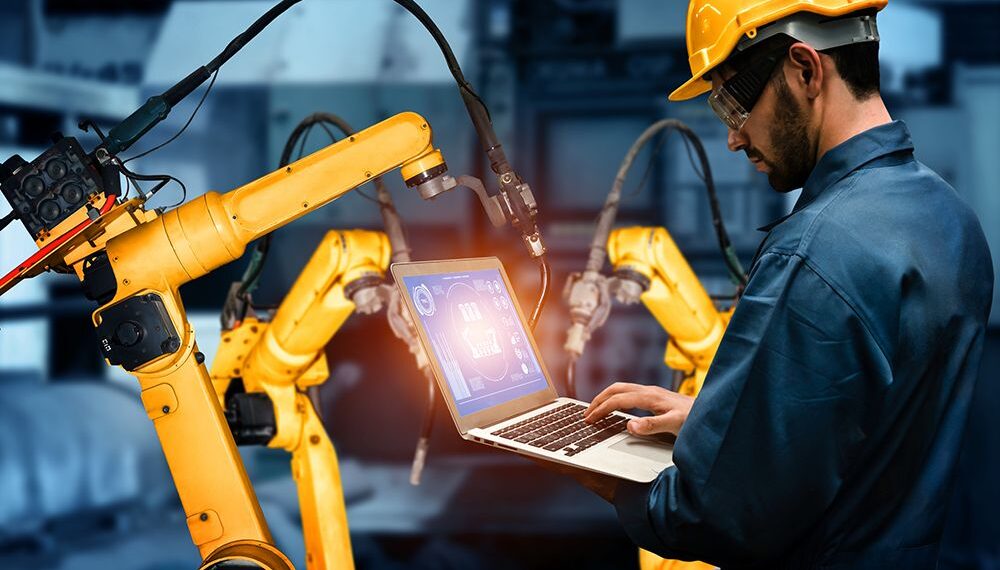 Kỹ sư điện tử điều khiển robot làm gì?